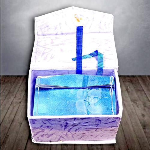 Crystal Paperweight 3D Laser Etched First Pet Kitten Kids Holding Cat in Heart - Picture 7 of 10