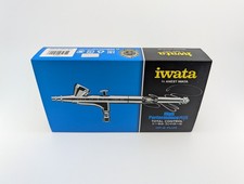 Iwata High Performance HP-B Plus Gravity Feed Dual Action Airbrush H2001