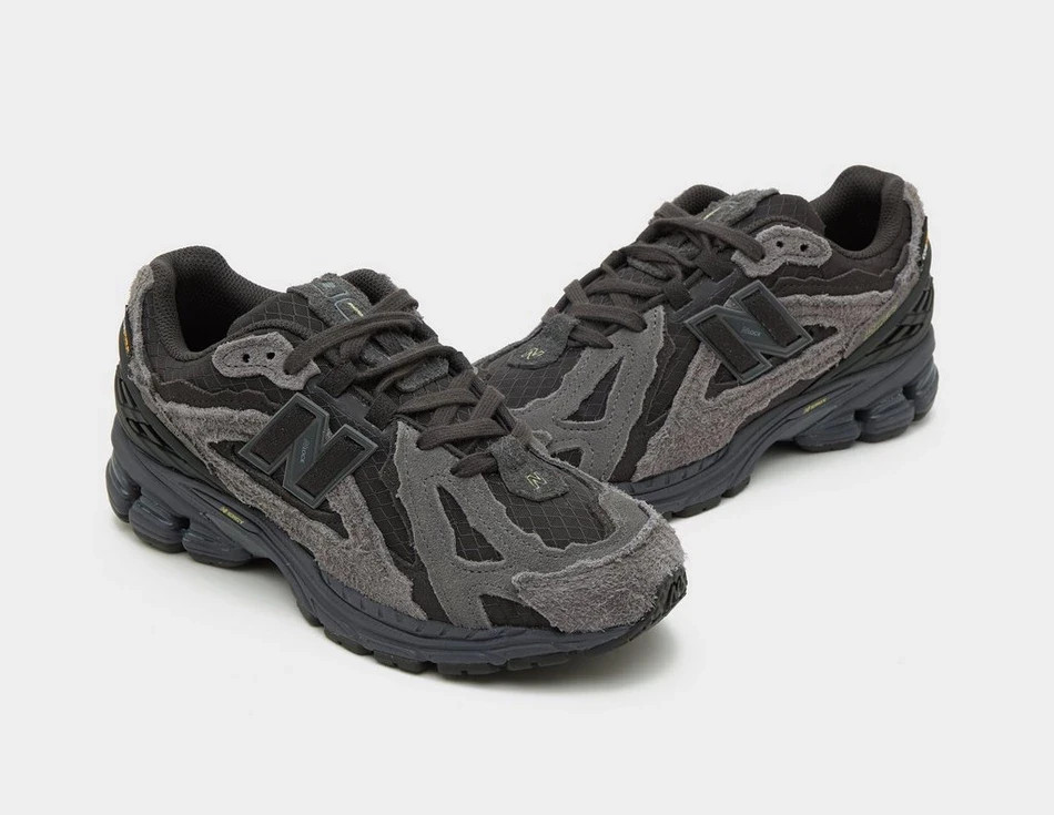 Size 10.5 - New Balance 1906D Protection Pack - Triple Black for