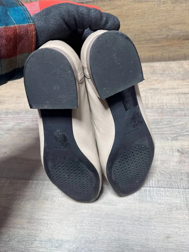 Zapatos planos de ballet Geox Palmaria de cuero beige para mujer talla EU 40 Foto 4 de 4