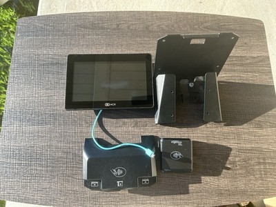 NCR Touchscreen MOD 5907-5310-0002 7'' Display W/ Card Reader PARTS ONLY UNTESTED