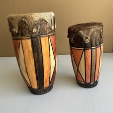 Set carved wooden drum wood percussion instrument decor African djembe fur / 