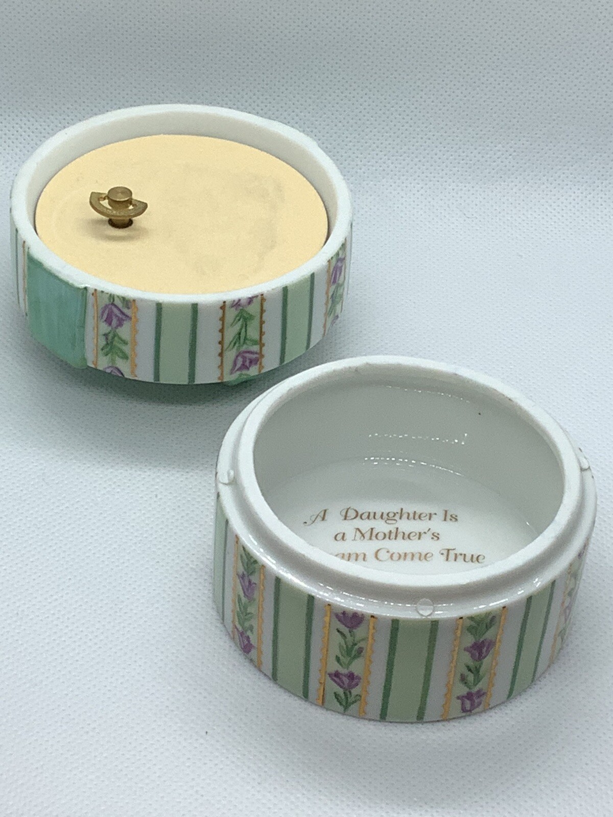 Ardleigh Elliott Music Box Dream Come True 5th A Mother’s Love Porcelain Vintage