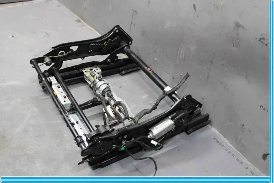 Marco de riel de asiento inferior delantero izquierdo 10-16 Mercedes W204 W207 C250 E500 OEM Foto 4 de 4