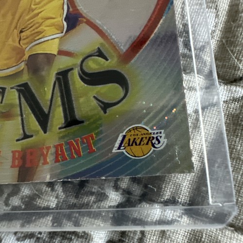 KOBE BRYANT 2000-01 TOPPS HIDDEN GEMS #HG3 INSERT MINT Refractor Holo - Picture 8 of 11