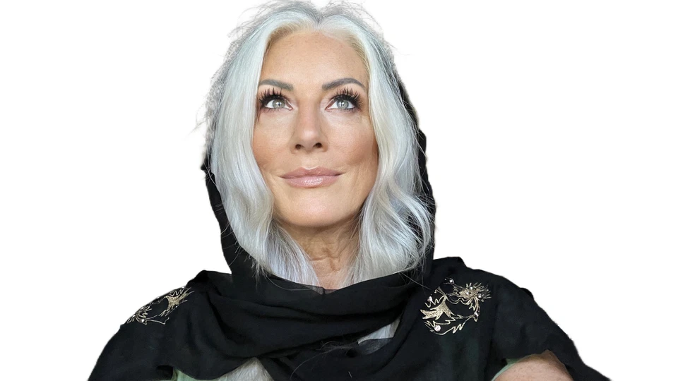 Preciosa bufanda con capucha adornada de gasa rayón negro Japón de colección años 40-50 Foto 2 de 4