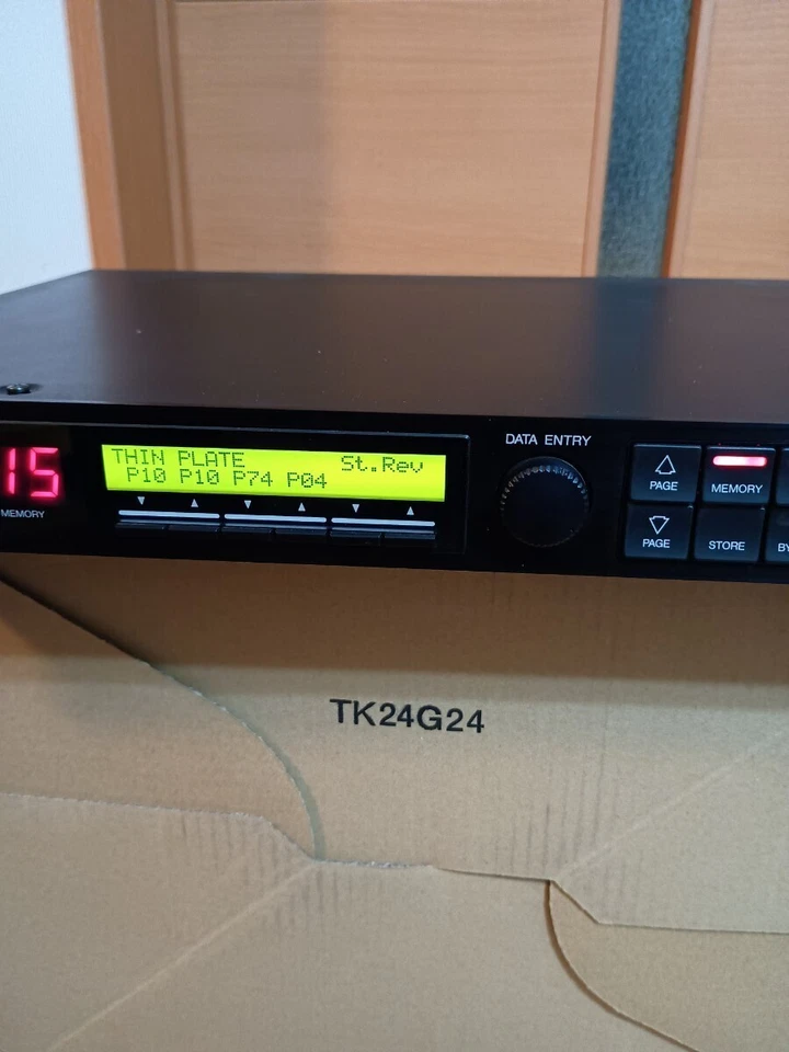 Yamaha SPX990 Professional Digital Multi-Effects Rack Mount Processor Used - Image 4 of 4