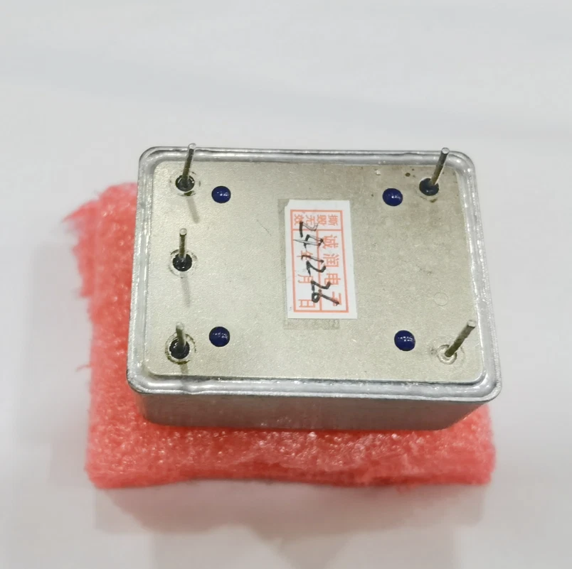 1 PIEZA Onda Sinusoidal BLILEY NV47A1282 10MHZ OCXO + 5VDC SENO Foto 2 de 2