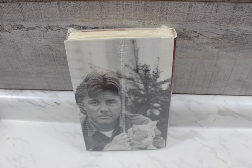 THE HOTEL NEW HAMPSHIRE John Irving Novel 1st Edition New Hardcover Book - Picture 11 of 12
