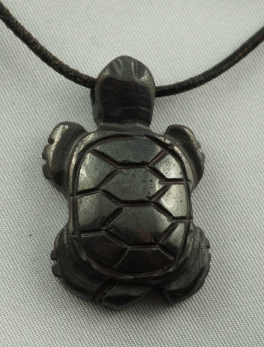 Pendentif Tortue En Jaspe Rouge Naturosphère - Pierre Percée, Neuf Avec étiquettes