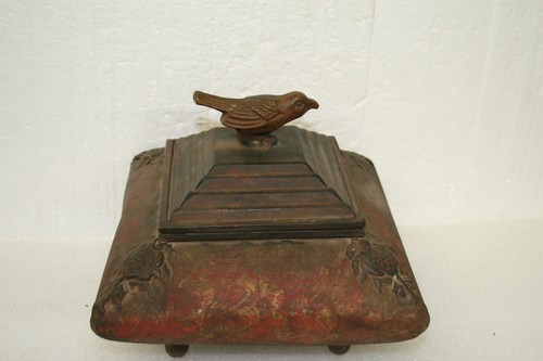 Vintage METALL VOGELKASTEN DEKORATIVE TISCHPLATTE BEDECKT DECKEL handgefertigt Schönheit