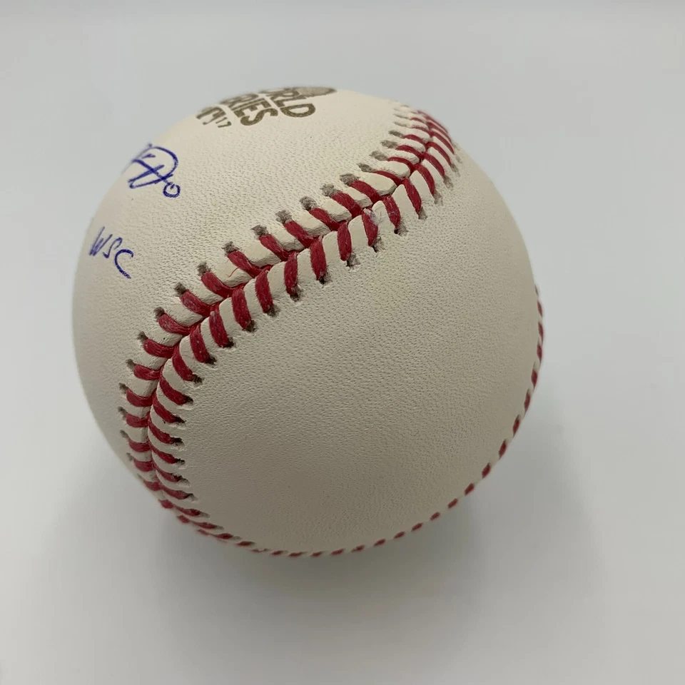 YULI GURRIEL signed/auto Rawlings MLB 2017 WORLD SERIES Baseball w/2017 WSC--BAS - Image 4 of 4