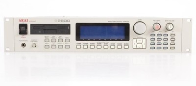 Akai S2800i - Top Zustand - Neues Display & 16 MB Vollausbau (8 MWords) + SCSI