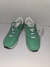 Women's Reebok Classic AZ Casual Sneakers Running Green, Pink NWT No Box