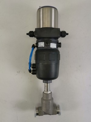 Burkert 8692 -E1- 0 PU02 Digital Stellungsregler, Regelventil + 8802 DN20KF25