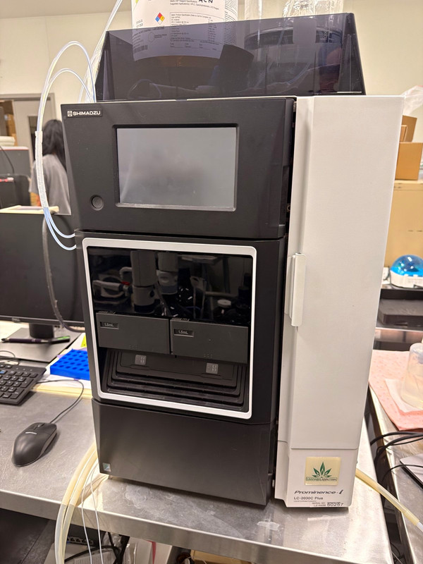 Shimadzu Prominence-i LC-2030C Plus Liquid Chromatography (LC) System Lab Use