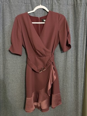 DKNY Burgundy Satin Wrap Dress XS V-Neck Short Sleeve Lined Buckle Zip