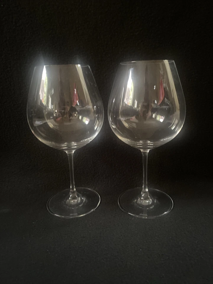 2 - Copas de vino tinto/pino RIEDEL Pinot Noir. Foto 4 de 4