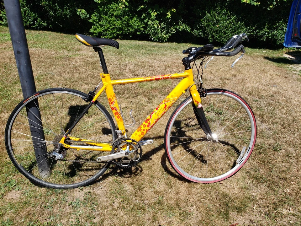 Womens K2 t nine triathlon bike - Image 3 of 4