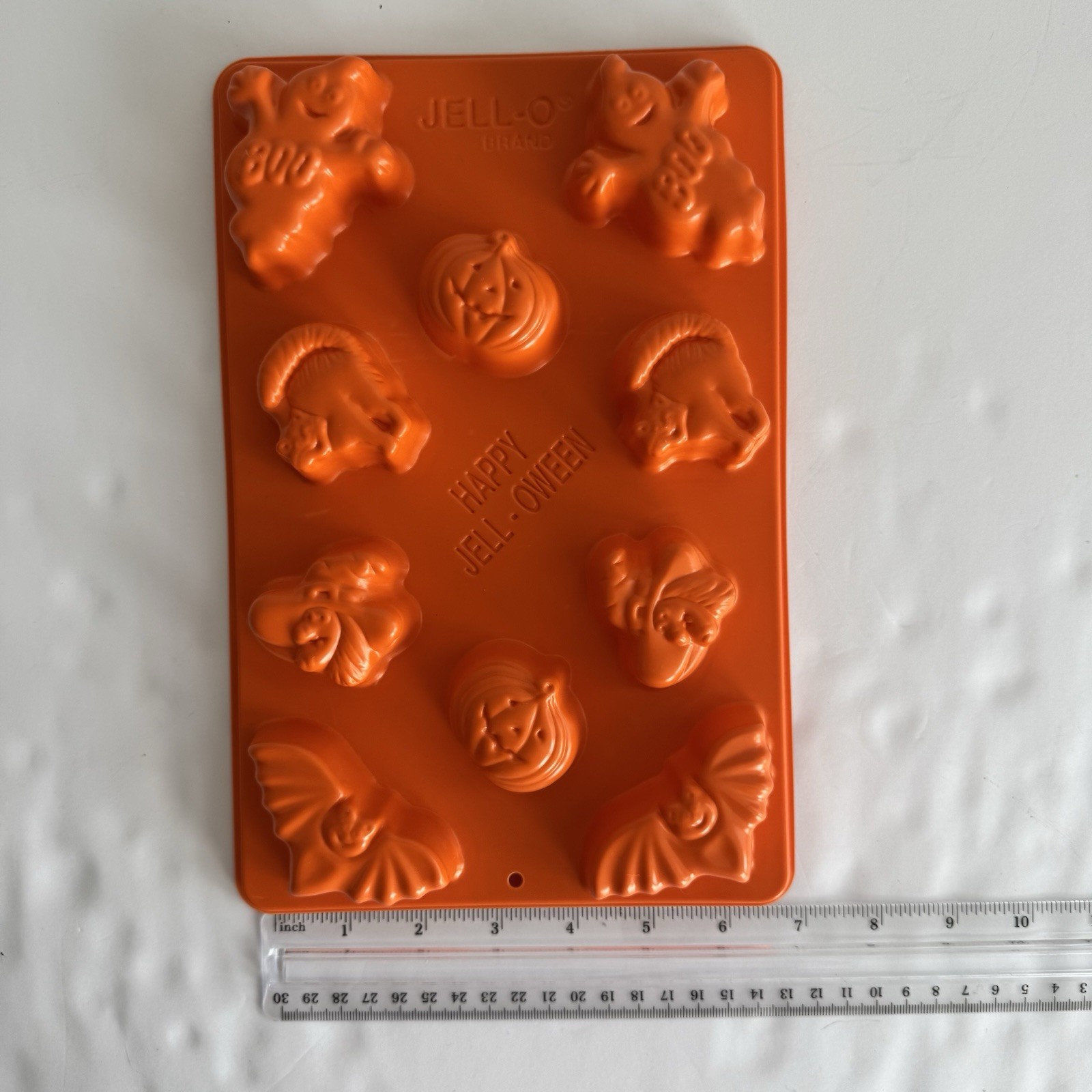 Halloween Jello Jiggler Molds Cat Bat Witch Ghost Pumpkin Party