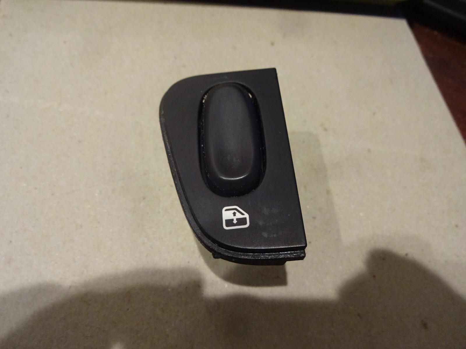 Ferrari 360 Modena Spider - LH Window Lifting Switch & Plate- P/N 65520400