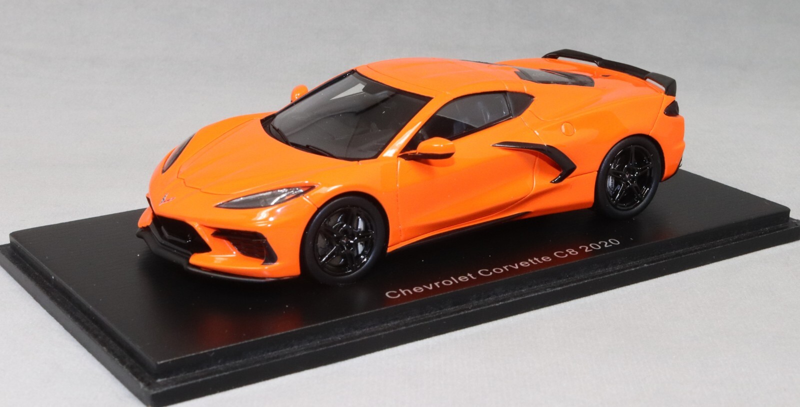Spark Chevrolet Corvette C8 in Orange 2020 S5062 1/43 NEW