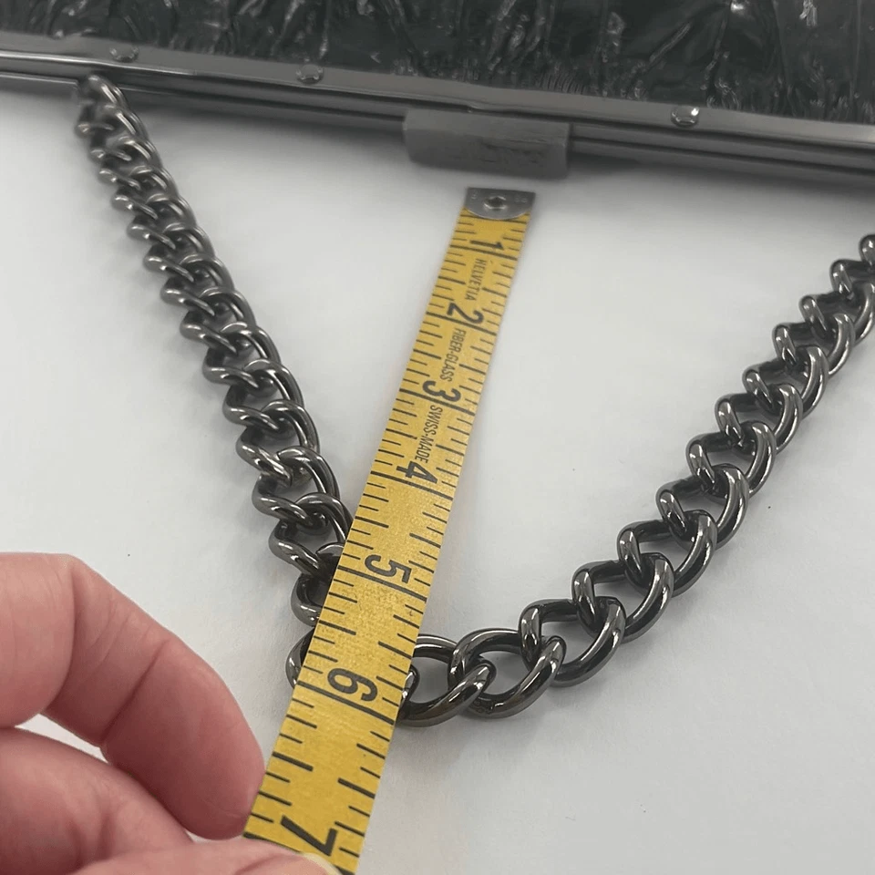 Vintage Perlina New York hunter green leather clutch lift latch handbag . - Image 4 of 4