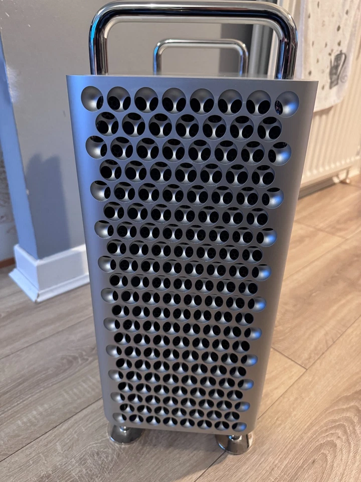 2019 Apple Mac Pro Workstation 28 Core 384GB 2TBPro Duo 64GB GPU AI AfterBurner