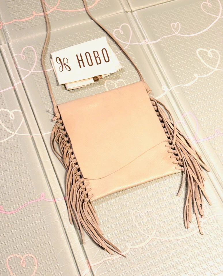 Bandolera Hobo International “Rapture” de cuero con flecos en Oyster nueva con etiquetas Foto 2 de 4