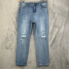 Judy Blue Skinny Fit Distressed Medium Wash Jeans. Style#JB8826. Size 13/31.