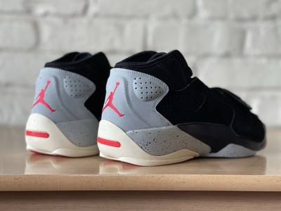 Nike Air Jordan Zion 2 Black Cement Smoke Grey Siren Red DO9161
