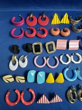 Vintage 23 Pair Lot of 80's/90's Mixed Styles Fashion Earrings Pre Owned