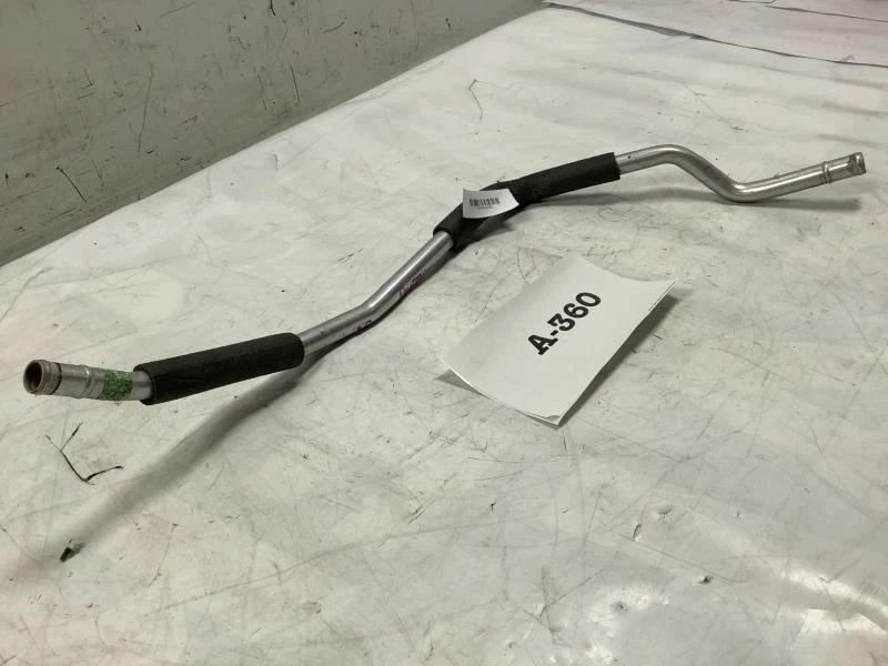 Mercedes Benz CLK350 2006 cupé aire acondicionado manguera condensador Foto 2 de 4