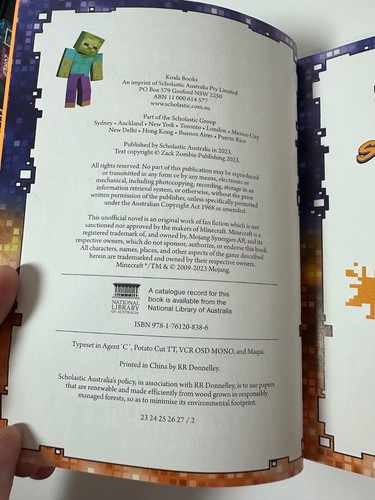 Diary of a Minecraft Zombie Super Special: Ultimate 4-Book Collection - Imagen 23 de 24