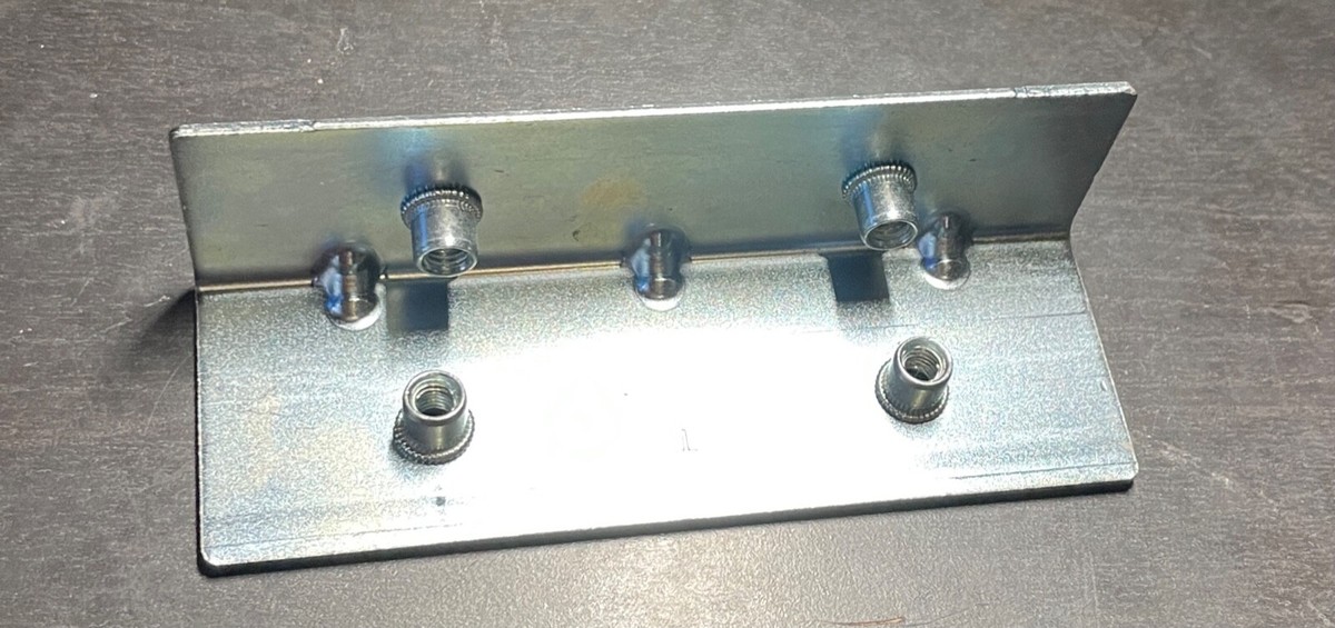 212’s shopさん専用 Screw Set Part # 153311 152741 (2 Each) for SKADIS Pegboard