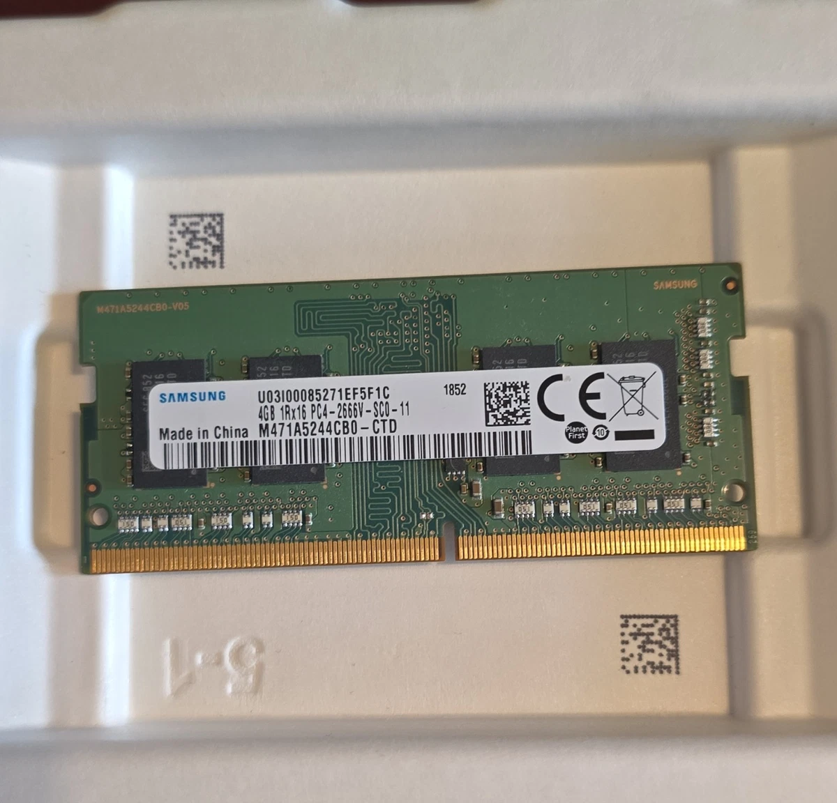 Samsung DDR4 SDRAM 4 GB Capacity per Module Memory (RAM) for sale