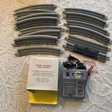 Vintage 1999 Bachmann EZ Track Oval And Athearn Transformer From Case F7A Set