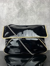 Borsa pochette VINTAGE Philosophy di Alberta Ferretti nera in pelle verniciata catena