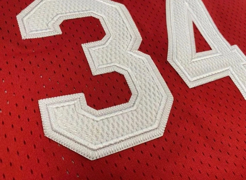 Houston Rockets Hakeem Olajuwon vintage red 34 basketball jersey image 5