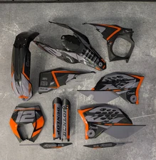 Plastics + Graphics applied KTM EXC EXC-F 2008 2009 2010 2011 XC-W XCF-W
