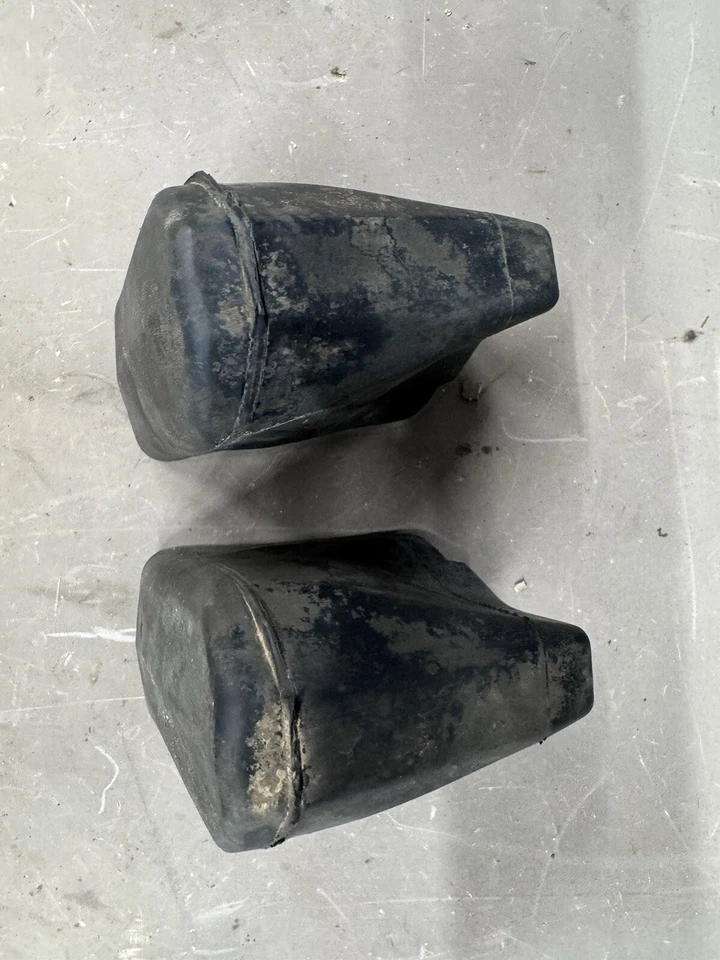 1974-1977 Chevy Vega задний бампер амортизатор подушки Astre Sunbird OEM - Изображение 4 из 4