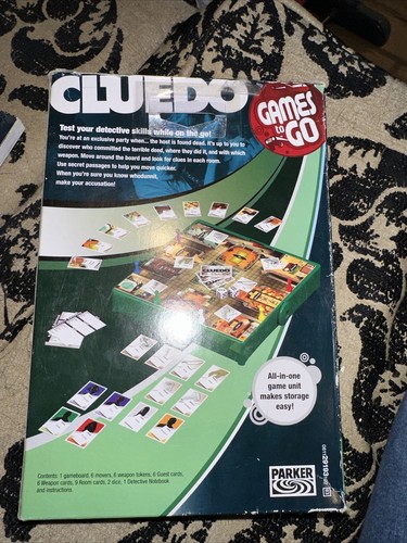 HASBRO CLUEDO GAMES TO GO FAMILY TRAVEL GAME NEW - Picture 3 of 3
