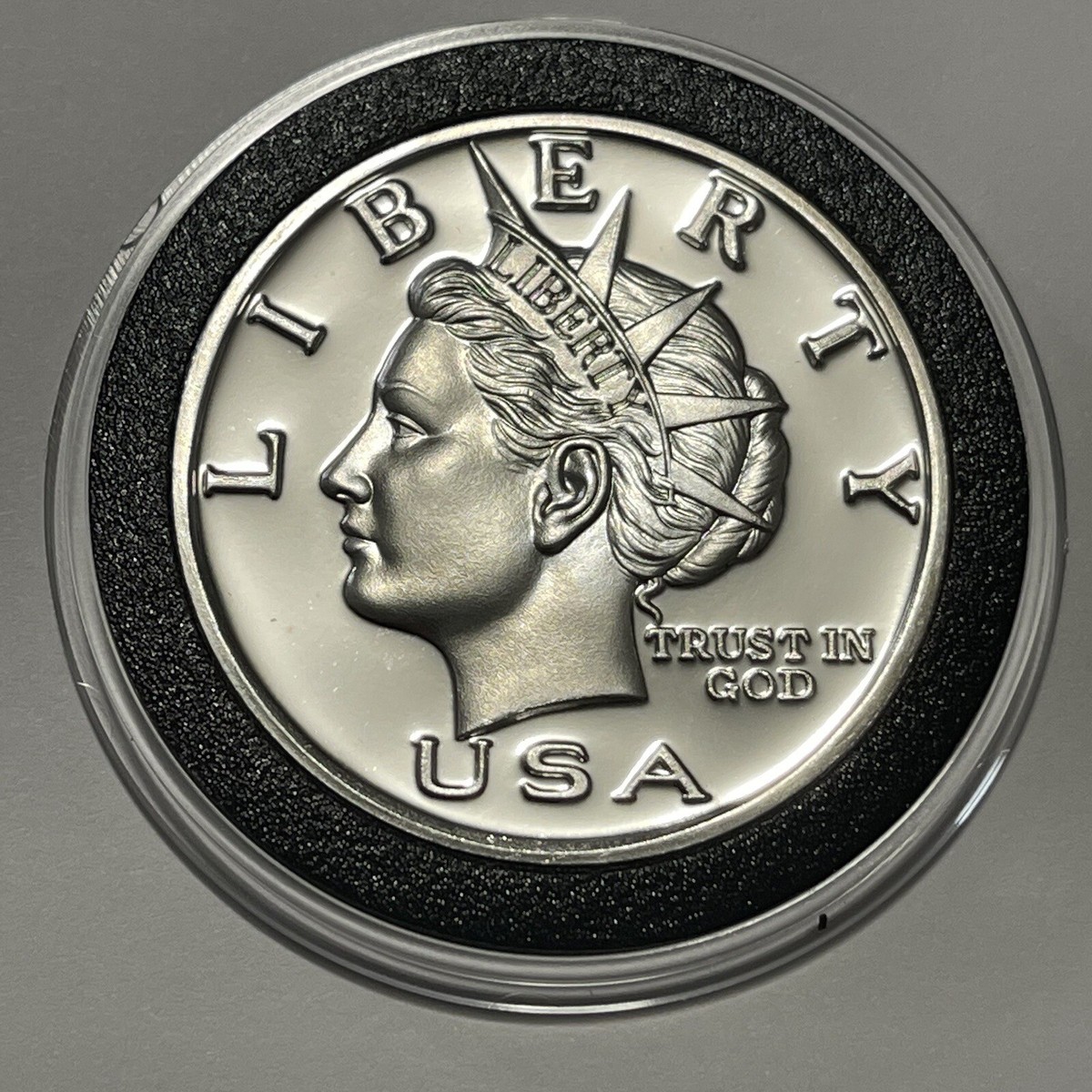 2000 NORFED Liberty Proof Collector Coin 1 Troy Oz .999 Fine