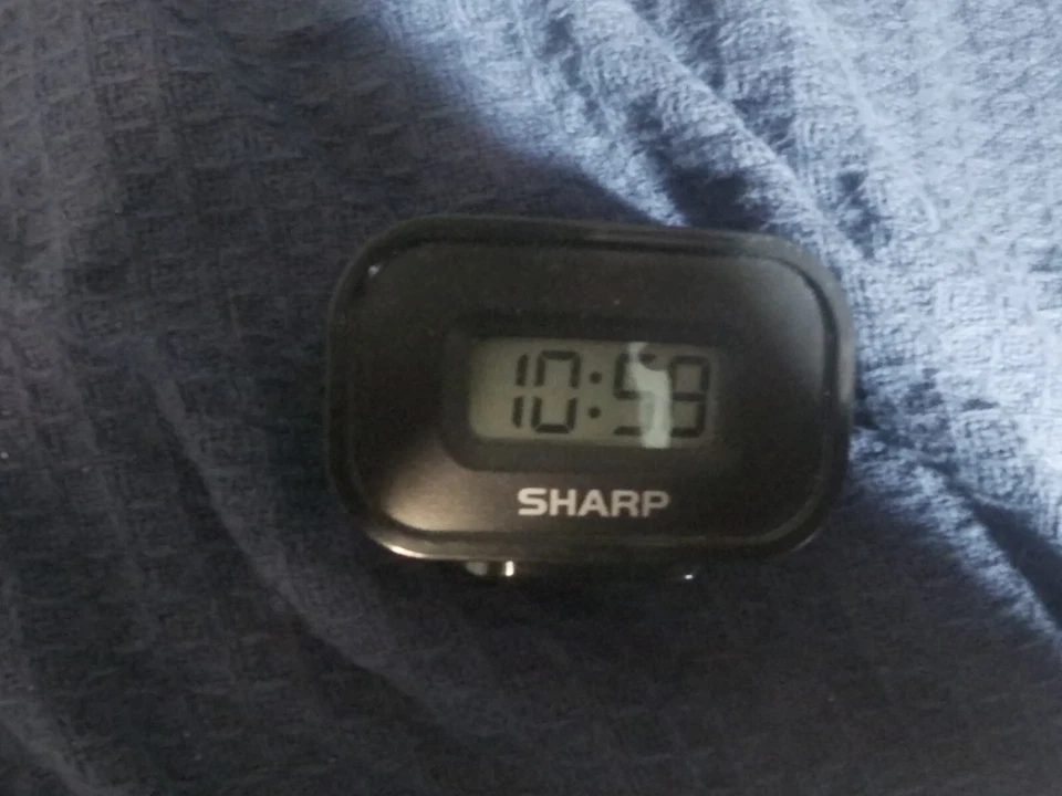 Sharp Digital Alarm Clock Ascending Alarm Blue Backlight SPC538 Travel - Image 2 of 4