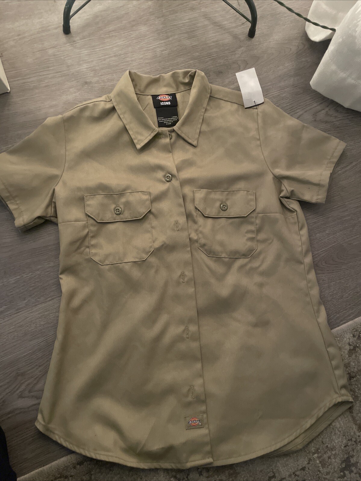 Dickies Men's Beige Tan Long Sleeve Work Shirt Size Small Button-Up