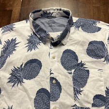 IZOD Saltwater Hawaiian Mens XL Shirt Relaxed Classics Blue Pineapple Print