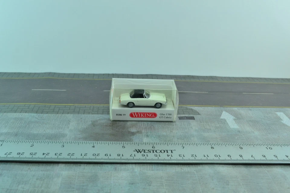 Wiking 018699 Glas 1700 GT 可调式汽车 白色 1:87 比例 HO — 第 3/3 张图片