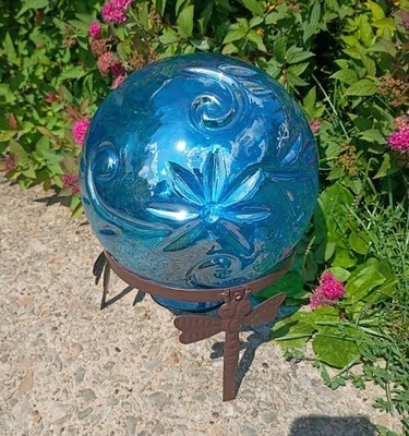 Alpine Corporation 10'' Indoor/Outdoor Blue Glass Garden Gazing Globe Lighted