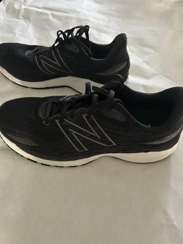 Scarpe da corsa New Balance da uomo Fresh Foam X 860 v12 nere M860M12 taglia 13 usate in ottime condizioni