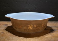 Vintage Pyrex 043 Early American Brown Gold 1.5 Qt Baking Casserole Dish No Lid